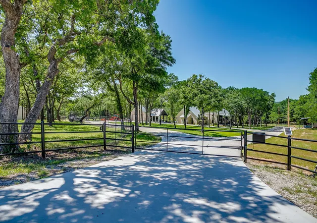 Photo 3 of Sale Pending at 1410 Ellis Rd, Weatherford, TX 76088 | MLS# 21290956 | Listing updated on 2026-08-19