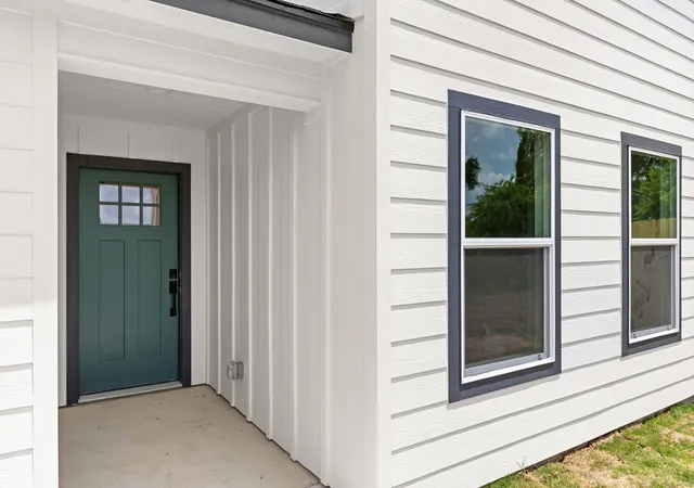 Photo 3 of Townhouse for sale at 516 Paso Fino St #102, Waco, TX 76706 | MLS# 21287517 | Listing updated on 2026-07-23