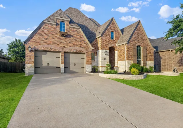 Homes for sale in Rowlett, TX | 6916 Barolo Dr, Rowlett, TX 75088 | MLS# 21290553