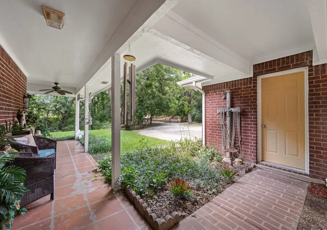 Photo 2 of Single family home for sale at 415 Fm 1708, Weatherford, TX 76087 | MLS# 21290187 | Listing updated on 2026-09-25