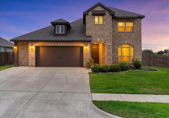 Homes for sale in Glenn Heights, TX | 2000 Maplewood Dr, Glenn Heights, TX 75154 | MLS# 21288156