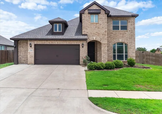 Homes for sale in Glenn Heights, TX | 2000 Maplewood Dr, Glenn Heights, TX 75154 | MLS# 21288156