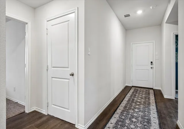 Photo 4 of Single family home for sale at 936 Glover Dr, Aubrey, TX 76227 | MLS# 21271149 | Listing updated on 2026-08-31