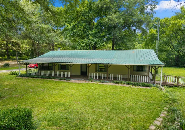 Homes for sale in Winona, TX | 18459 Fm 16 E, Winona, TX 75792 | MLS# 21287836