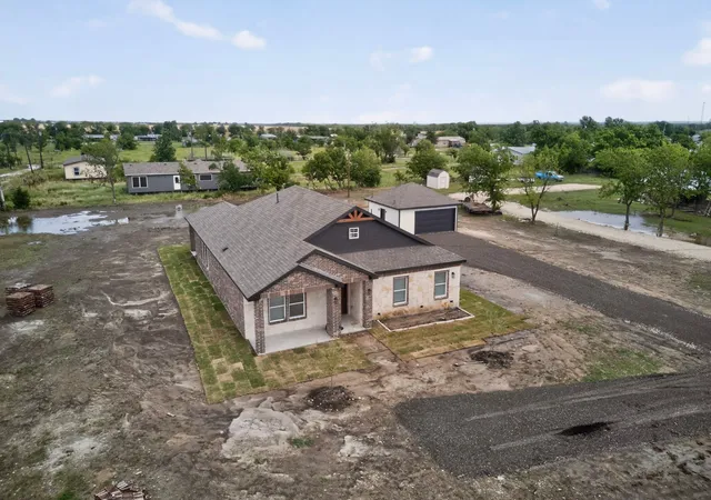Homes for sale in Valley View, TX | 749 J L Dr, Valley View, TX 76272 | MLS# 21291154