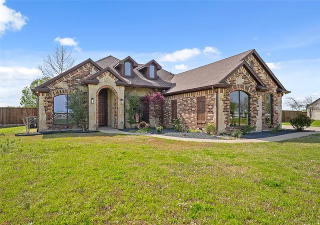 Photo 1 of Sale Pending at 7754 County Road 275, Terrell, TX 75160 | MLS# 21289753 | Listing updated on 2026-10-07
