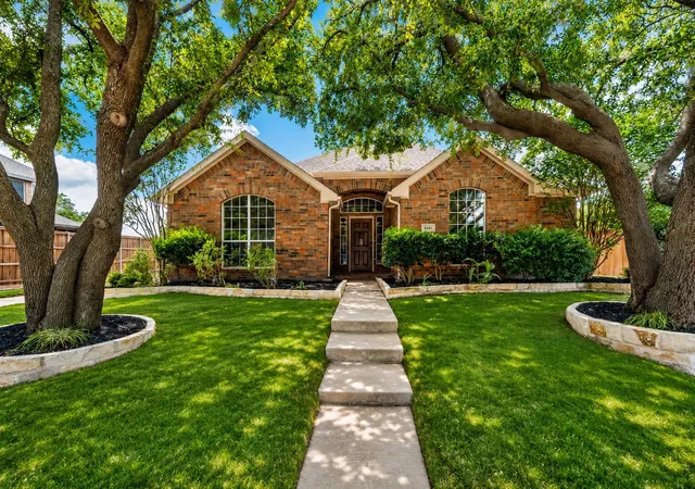 Photo 1 of Single family home for sale at 9461 Wichita Trl, Frisco, TX 75033 | MLS# 21290921 | Listing updated on 2026-08-03