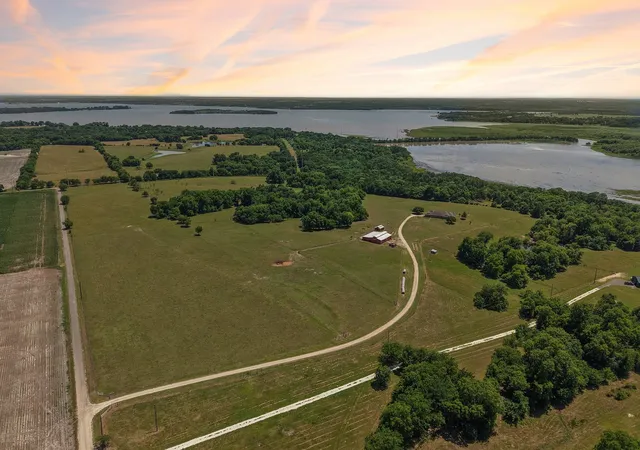 Photo 1 of Single family home for sale at 346 County Road 0090, Corsicana, TX 75109 | MLS# 21275418 | Listing updated on 2026-07-27