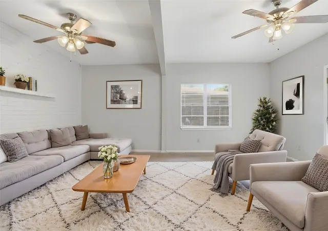 4th image of 1029 Usher St, Benbrook, TX 76126 | MLS# 21287939