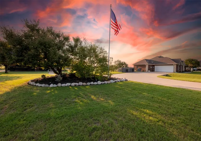 Photo 3 of Single family home for sale at 11225 Mesquite Hill Rd, Sanger, TX 76266 | MLS# 21288435 | Listing updated on 2026-07-11