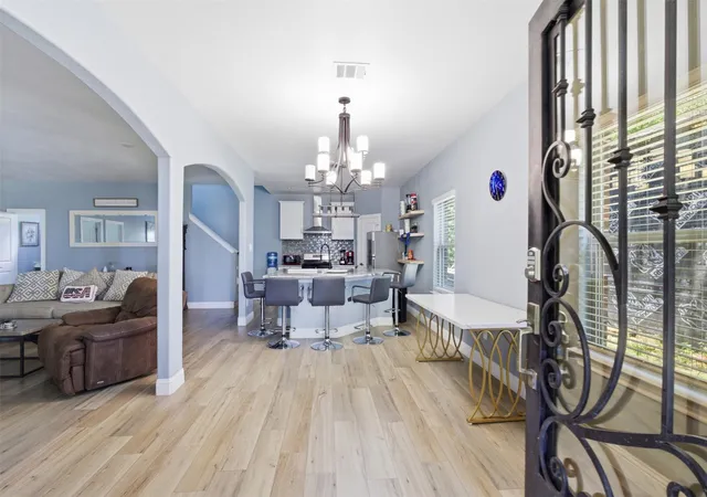 Photo 2 of Single family home for sale at 222 Wedgewood Dr, Mabank, TX 75156 | MLS# 21291012 | Listing updated on 2026-07-18