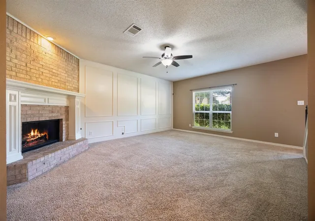 Photo 4 of Sale Pending at 508 Big Oak Ct, Rockwall, TX 75087 | MLS# 21291340 | Listing updated on 2026-07-20