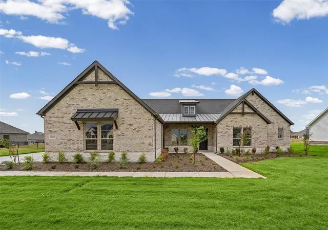 Photo 1 of Single family home for sale at 12409 Hornfels Dr, Krum, TX 76249 | MLS# 21289233 | Listing updated on 2026-10-05