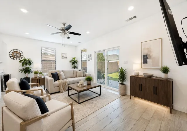Photo 2 of Single family home for sale at 2404 Beverly Dr, Granbury, TX 76048 | MLS# 21287326 | Listing updated on 2026-10-06