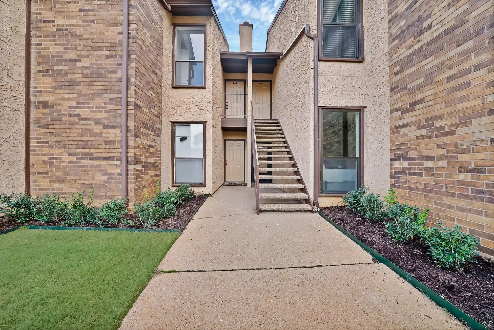 Condo for sale at 1204 Calico Ln #712, Arlington, TX 76011 | MLS# 21287398
