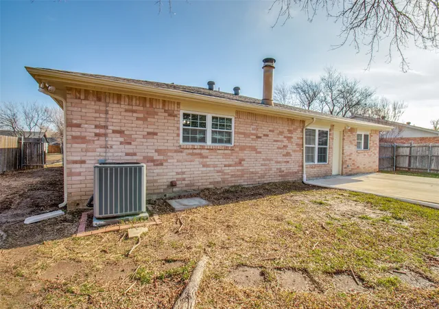 Homes for sale in Mesquite, TX | 1825 Bette Dr, Mesquite, TX 75149 | MLS# 21290994