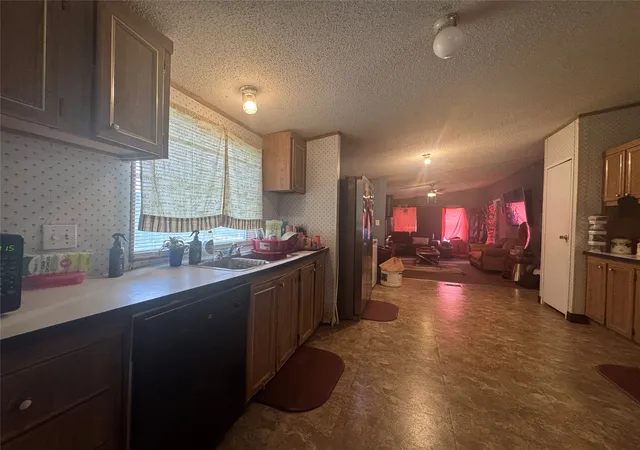 Homes for sale in Bellmead, TX | 1614 Cole Rd, Bellmead, TX 76705 | MLS# 21291514