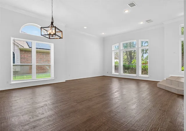 Homes for sale in Flower Mound, TX | 1728 Forest Glen Dr, Flower Mound, TX 75028 | MLS# 21229402