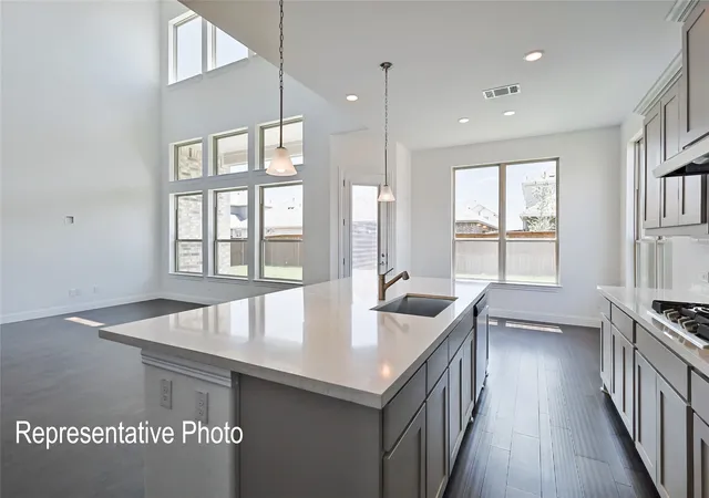 Photo 3 of Single family home for sale at 452 Shadowfax Dr, Aledo, TX 76008 | MLS# 21277052 | Listing updated on 2026-09-29