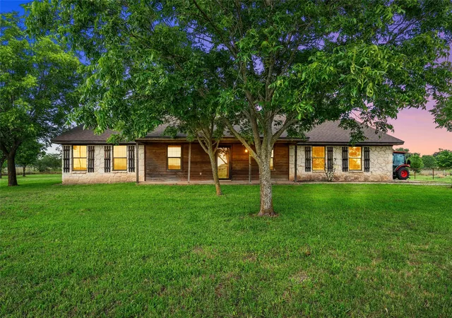 Homes for sale in West, TX | 188 N Baese Rd, West, TX 76691 | MLS# 21291517