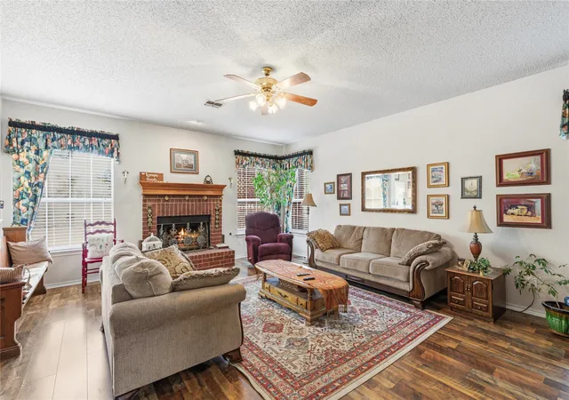 Photo 3 of Sale Pending at 7604 Oak Knoll Dr, North Richland Hills, TX 76182 | MLS# 21291563 | Listing updated on 2026-10-03