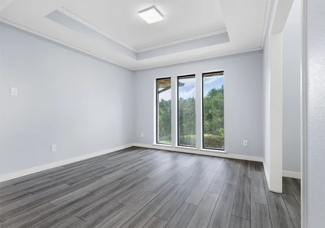 Photo 4 of Single family home for sale at 1908 Lakehill Ct, Arlington, TX 76012 | MLS# 21291578 | Listing updated on 2026-08-22