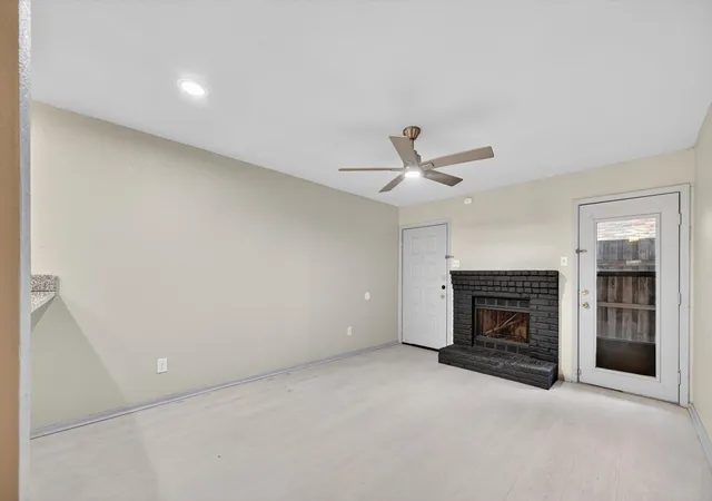 Photo 3 of Condo for sale at 1810 N Garrett Ave #124, Dallas, TX 75206 | MLS# 21277654 | Listing updated on 2026-08-26