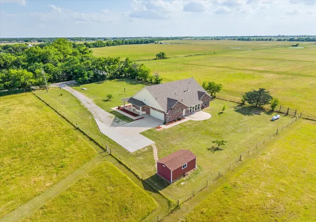 3rd image of 1610 County Road 2712, Caddo Mills, TX 75135 | MLS# 21275571