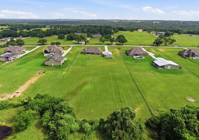 Homes for sale in Decatur, TX | 917 County Road 2175, Decatur, TX 76234 | MLS# 21290725