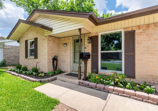 Photo 1 of Single family home for sale at 1213 Trellis Dr, Garland, TX 75040 | MLS# 21291673 | Listing updated on 2026-10-07