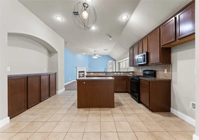 Homes for sale in Savannah, TX | 1218 Chattahoochee Dr, Savannah, TX 76227 | MLS# 21288502