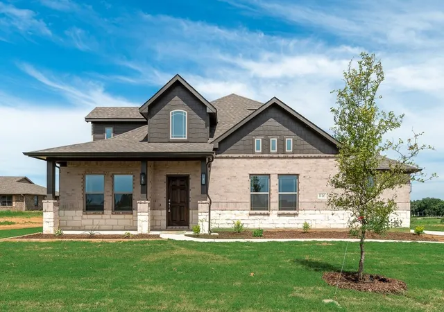 Photo 3 of Single family home for sale at 816 Sanders Rd, Whitesboro, TX 76273 | MLS# 21291755 | Listing updated on 2026-08-22