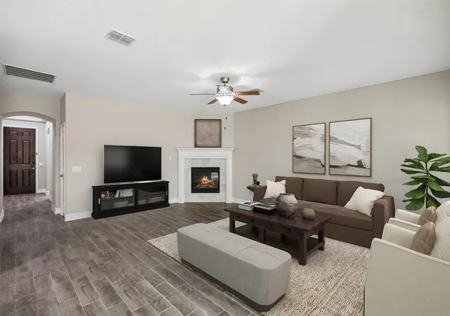 Photo 3 of Single family home for sale at 5600 Sheffield Dr, Mc Kinney, TX 75071 | MLS# 21282317 | Listing updated on 2026-07-22