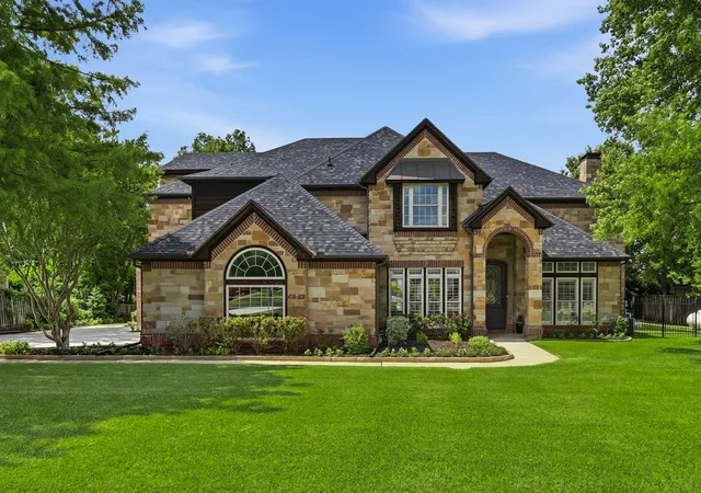1st image of 210 Canyon Oaks Dr, Argyle, TX 76226 | MLS# 21284068
