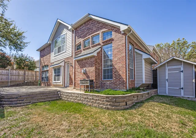 Photo 2 of Single family home for sale at 4705 Virginia Woods Dr, Mc Kinney, TX 75071 | MLS# 21291770 | Listing updated on 2026-08-28