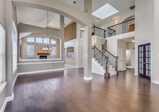 Photo 3 of Single family home for sale at 4705 Virginia Woods Dr, Mc Kinney, TX 75071 | MLS# 21291770 | Listing updated on 2026-08-28