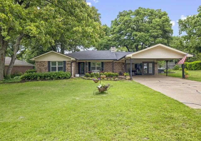 Photo 1 of Single family home for sale at 668 County Road 2436, Mineola, TX 75773 | MLS# 21291805 | Listing updated on 2026-08-21