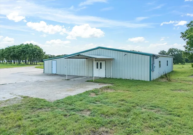 Photo 1 of Sale Pending at Tbd Hwy 59 S, Bowie, TX 76230 | MLS# 21291816 | Listing updated on 2026-07-28
