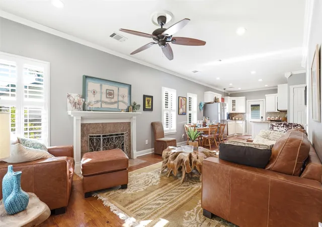 Homes for sale in Pittsburg, TX | 325 Quitman St, Pittsburg, TX 75686 | MLS# 21291838