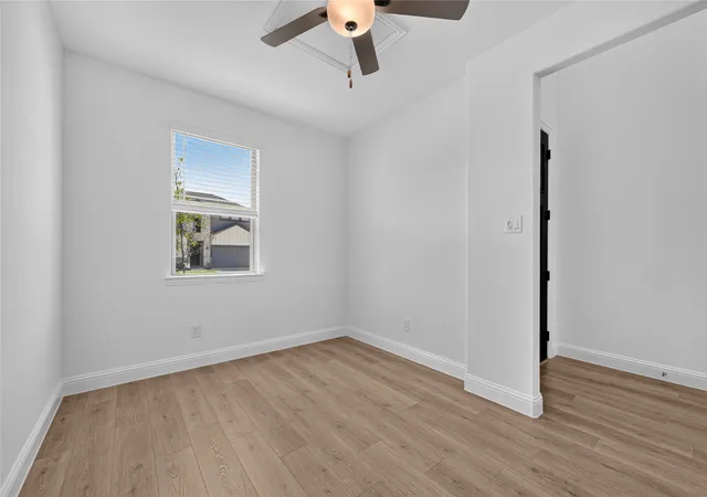 Photo 3 of Sale Pending at 1452 Zapateado Wy, Fort Worth, TX 76052 | MLS# 21291881 | Listing updated on 2026-08-26