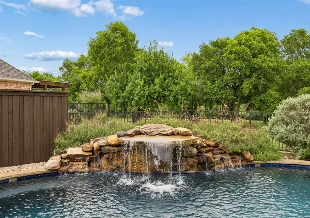 2nd image of 2502 Woodpark Dr, Garland, TX 75044 | MLS# 21284671