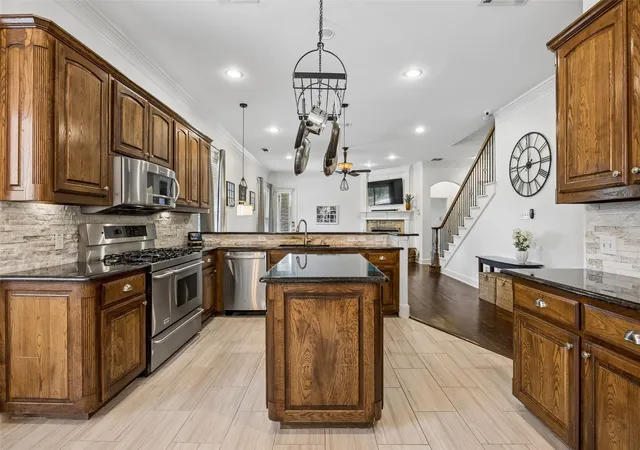 Photo 4 of Sale Pending at 2502 Woodpark Dr, Garland, TX 75044 | MLS# 21284671 | Listing updated on 2026-06-26