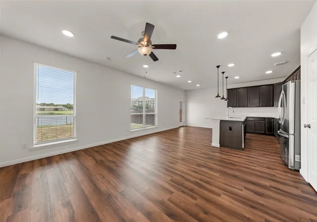 Photo 3 of Single family home for sale at 1520 Elise Ave, Waco, TX 76706 | MLS# 21291943 | Listing updated on 2026-08-03