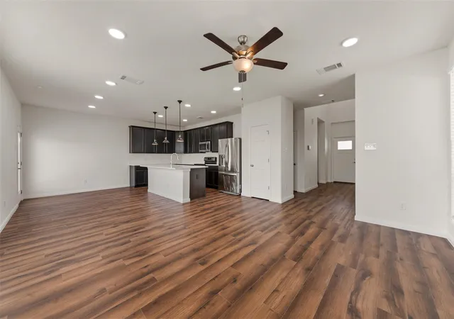 Photo 3 of Single family home for sale at 1520 Elise Ave, Waco, TX 76706 | MLS# 21291943 | Listing updated on 2026-08-03