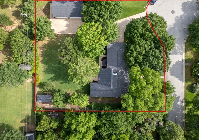 Homes for sale in Colleyville, TX | 7208 Tumbleweed Ct, Colleyville, TX 76034 | MLS# 21268037