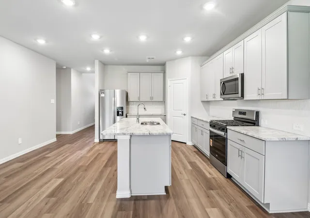 Photo 3 of Single family home for sale at 3268 Mint Springs St, Fort Worth, TX 76179 | MLS# 21291282 | Listing updated on 2026-08-28