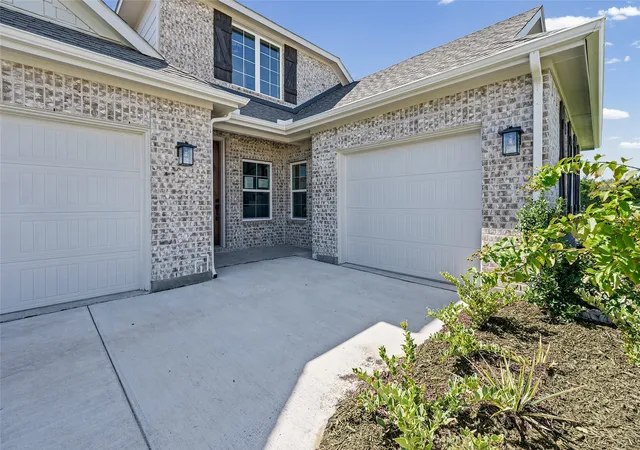 Photo 4 of Single family home for sale at 605 Brown Rd, Leonard, TX 75452 | MLS# 21292124 | Listing updated on 2026-10-08