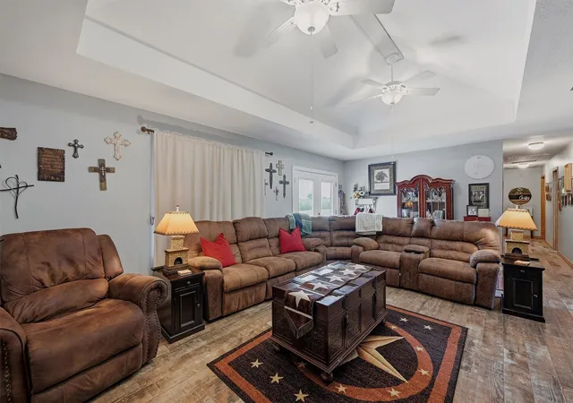 Photo 4 of Single family home for sale at 30003 N State Hwy 289, Pottsboro, TX 75076 | MLS# 21292158 | Listing updated on 2026-08-22
