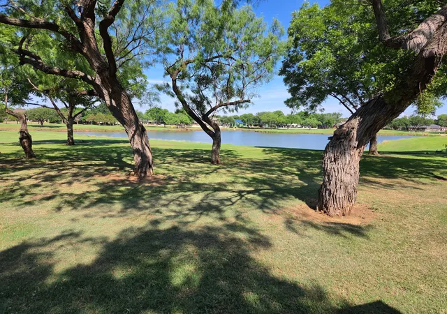 Homes for sale in Abilene, TX | 14 Fairway Oaks Blvd, Abilene, TX 79606 | MLS# 21290783