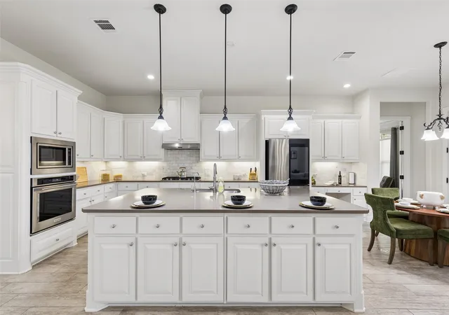 Photo 4 of Single family home for sale at 13430 Sellaronda Wy, Frisco, TX 75035 | MLS# 21282649 | Listing updated on 2026-09-06